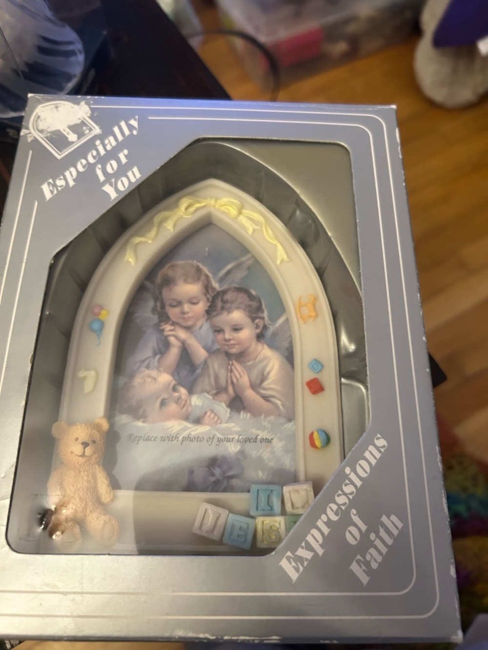 Vintage Expressions of Faith Kids Picture Frame - White